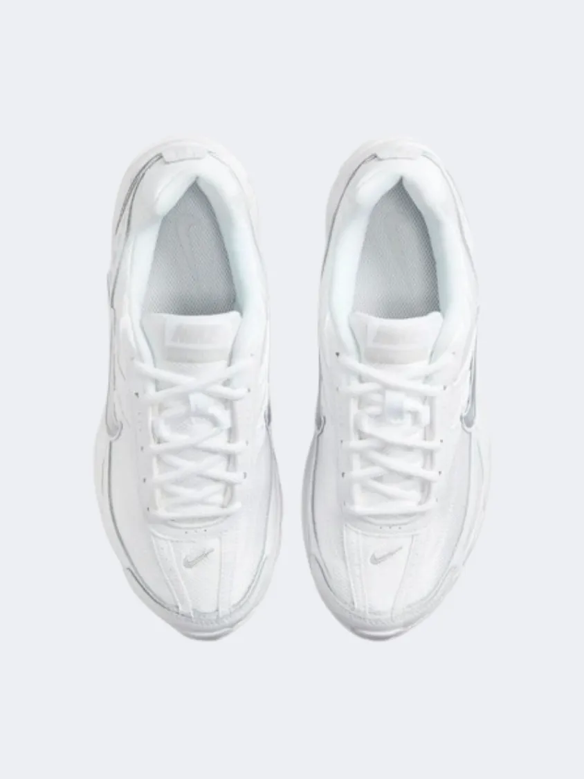 Nike Initiator Women Lifestyle Sneakers White/Photon Dust