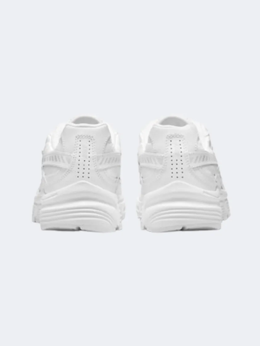 Nike Initiator Women Lifestyle Sneakers White/Photon Dust